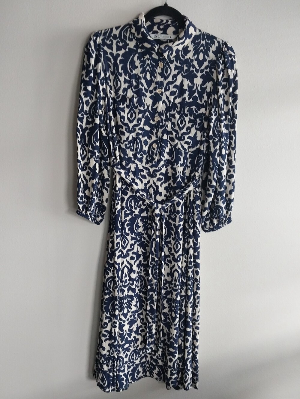 Zara Blue & Cream Batik Damask Floral Long Sleeve Midi Shirt Dress with Tie